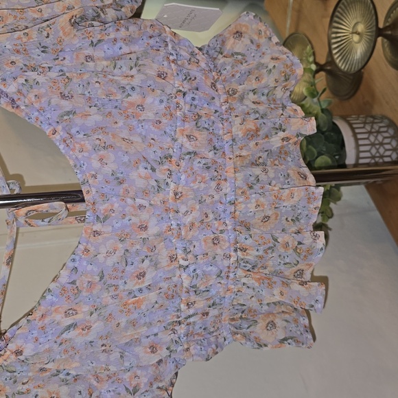 Altar'd state floral top size small - Picture 3 of 7